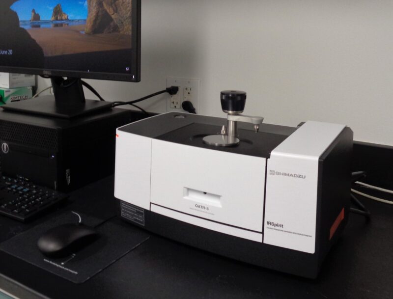 اسپکتروفتومتر فروسرخ FTIR مدل IR Sprit نمایندگی شیمادزو Shimadzu - تصویر 2